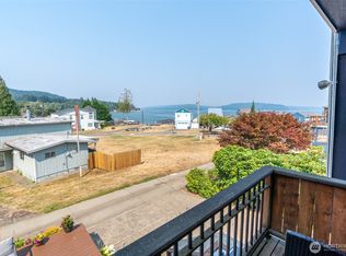 20 N Tillicum Beach Ln, Shelton, WA 98584
