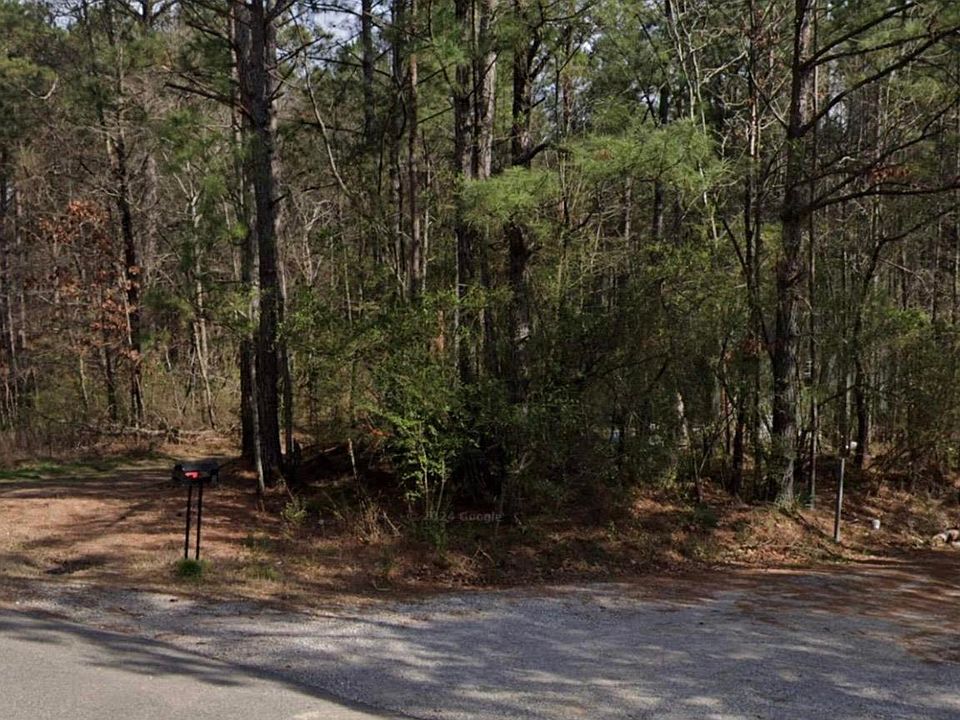 2nd image of 2085 Creel Rd