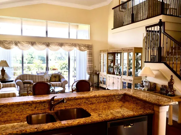 17246 Boca Club Blvd APT 102, Boca Raton, FL 33487