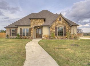 441 Bush Buck Way, Bullard, TX 75757