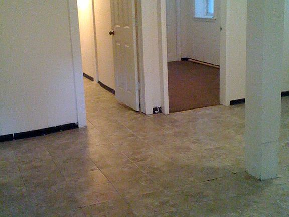 5th image of 4242 N Albany Ave #G