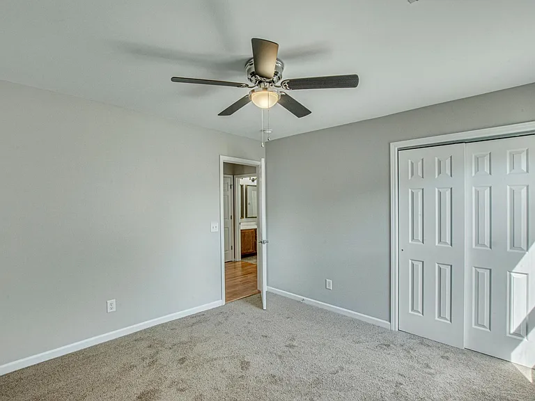 233 Woodbrook Way — Photo 14