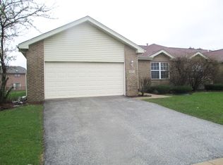 6373 Patricia Dr, Matteson, IL 60443