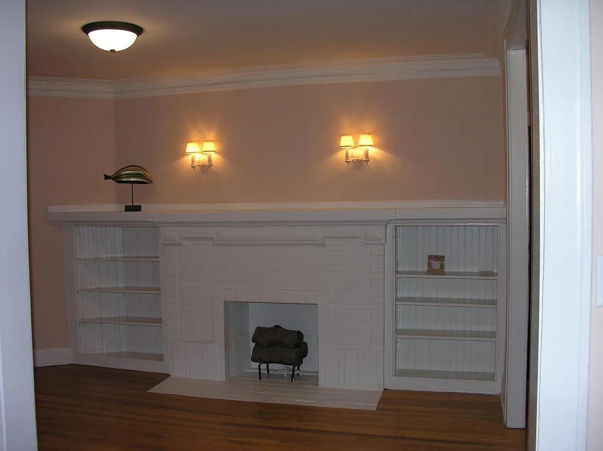 Building Photo - 324 W Washington Blvd #3G