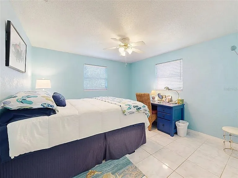 630 Olive St — Photo 15