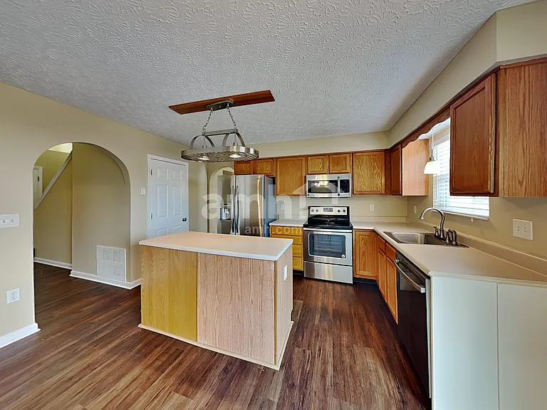 130 Brittney Rd — Photo 3
