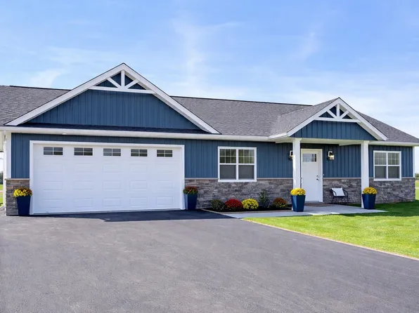 117 Waters Edge Ln, Cornwall, PE C0A 1H4