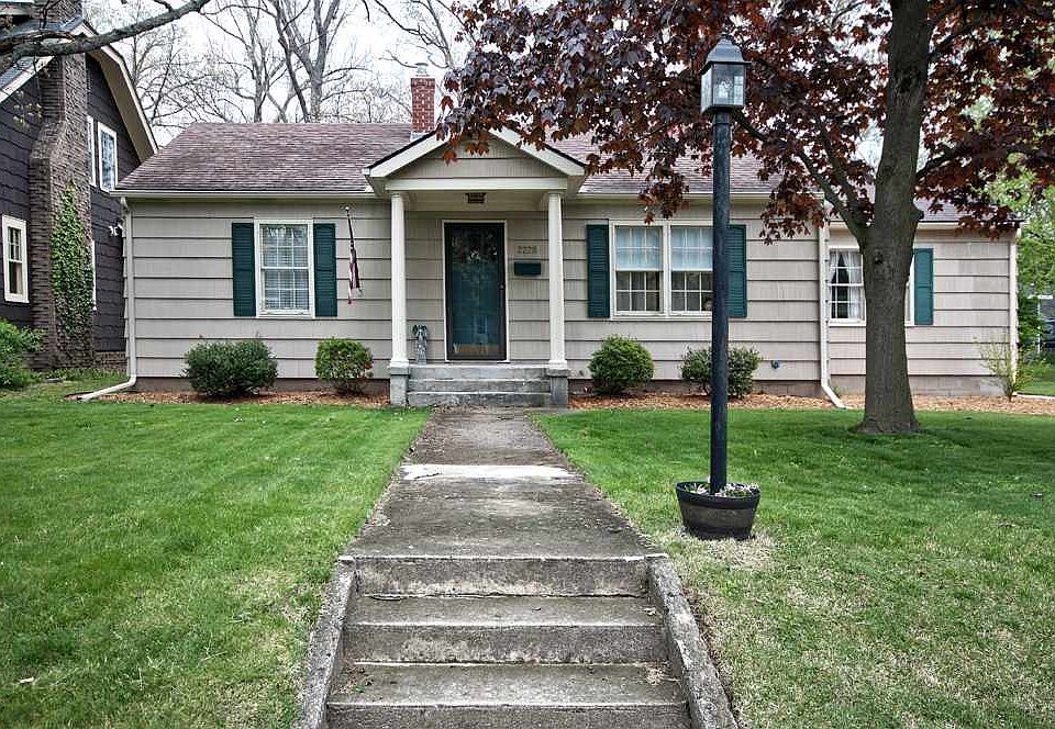 1st image of 2228 Inglewood Pl