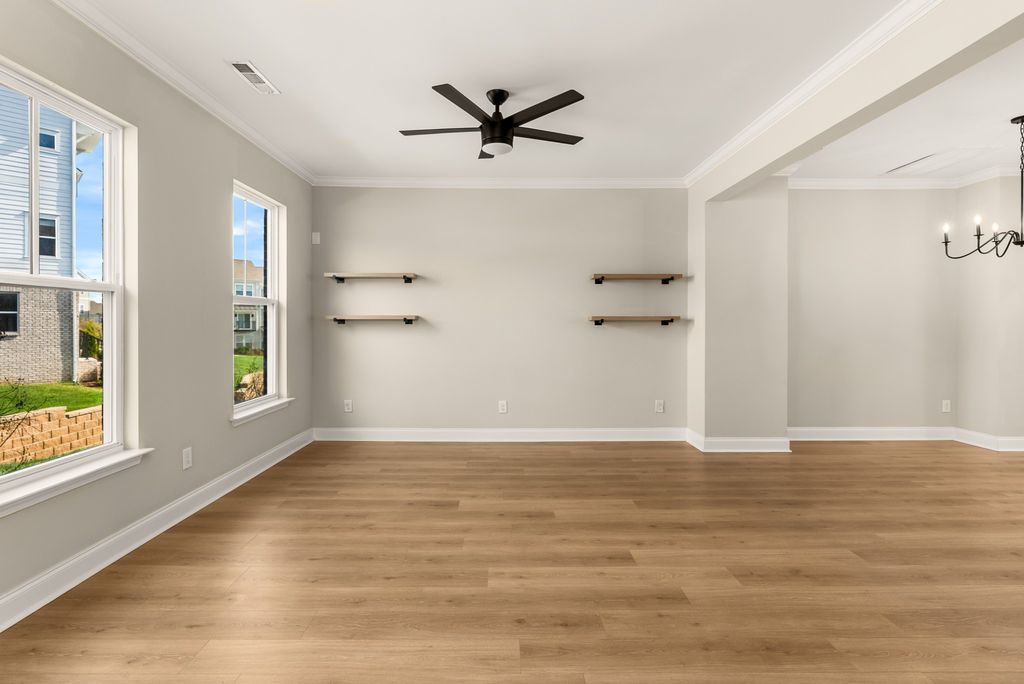 Apartment in Antioch - More