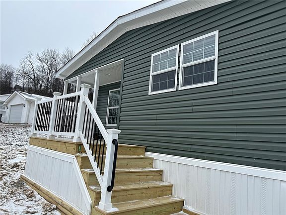 4th image of 235 Sunnyhill