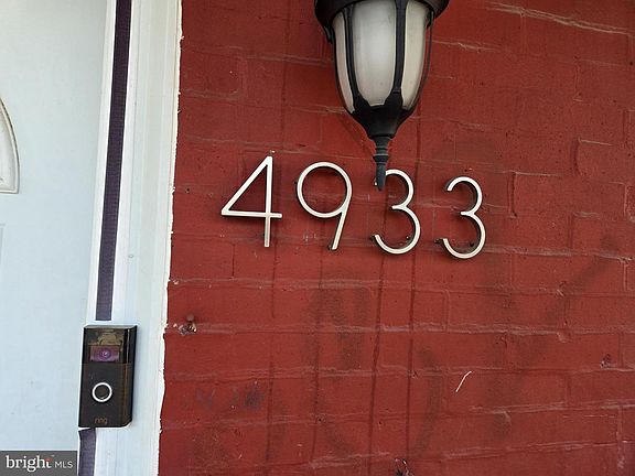 4th image of 4933 Reno St