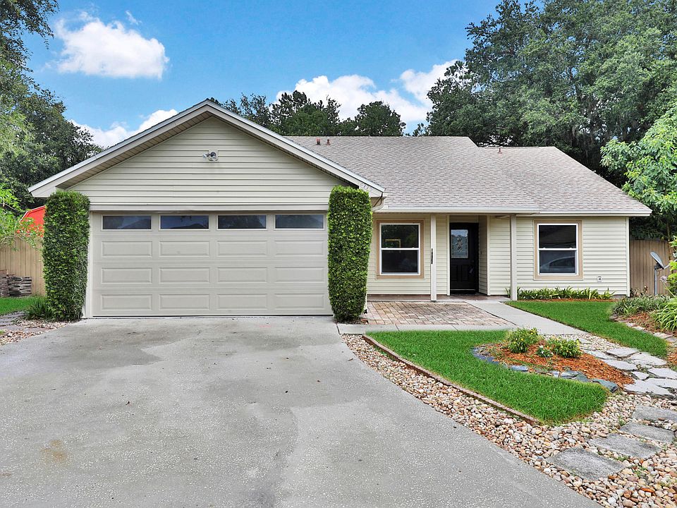 1st image of 12779 Clear Springs Dr