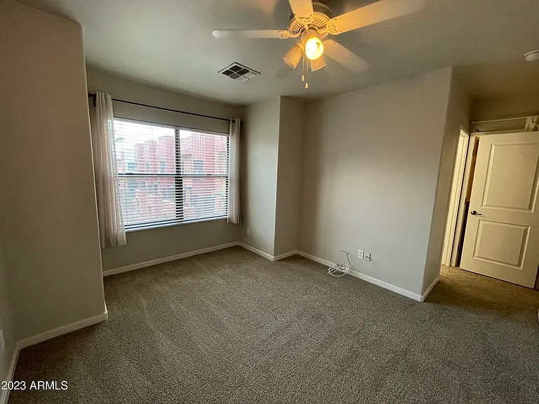 330 S Farmer Ave #114 — Photo 12