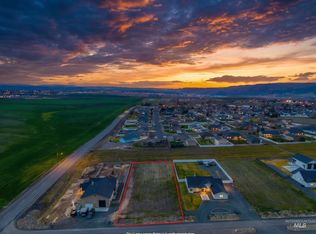 Vinifera Blvd, Lewiston, ID 83501