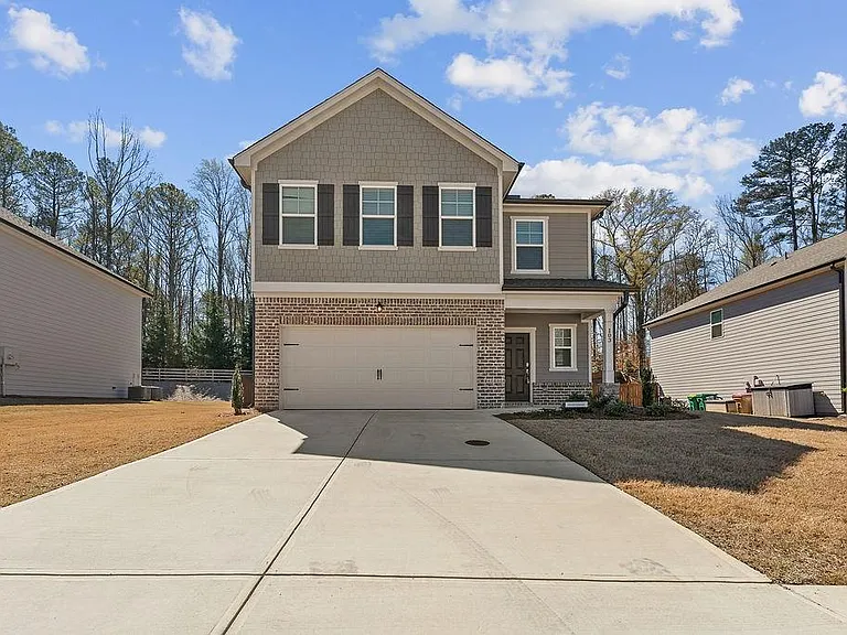 103 Dewitt Dr — Photo 2