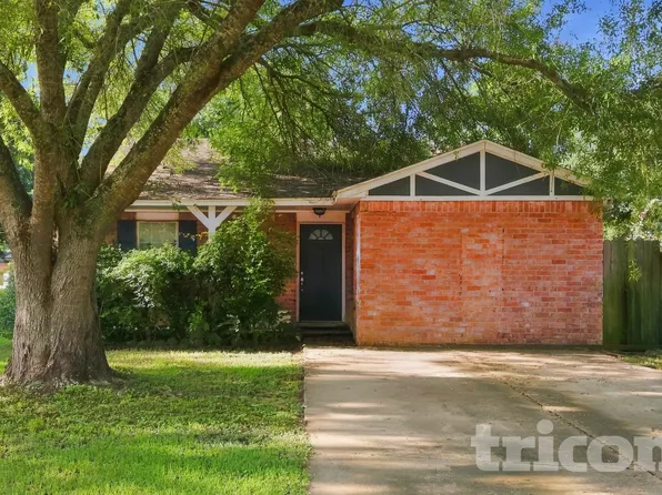 1014 Misty Meadow Ct, Tomball, TX 77375