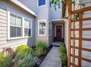 2522 Rising Moon Ln, Santa Rosa, CA 95407