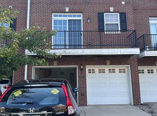 11926 Kelso Dr, Zionsville, IN 46077