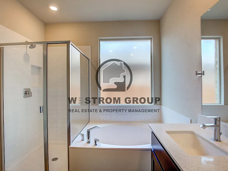 820 Greenford Mnr — Photo 27