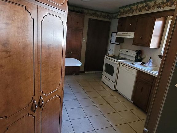 4th image of 7 Ridgevale Rd