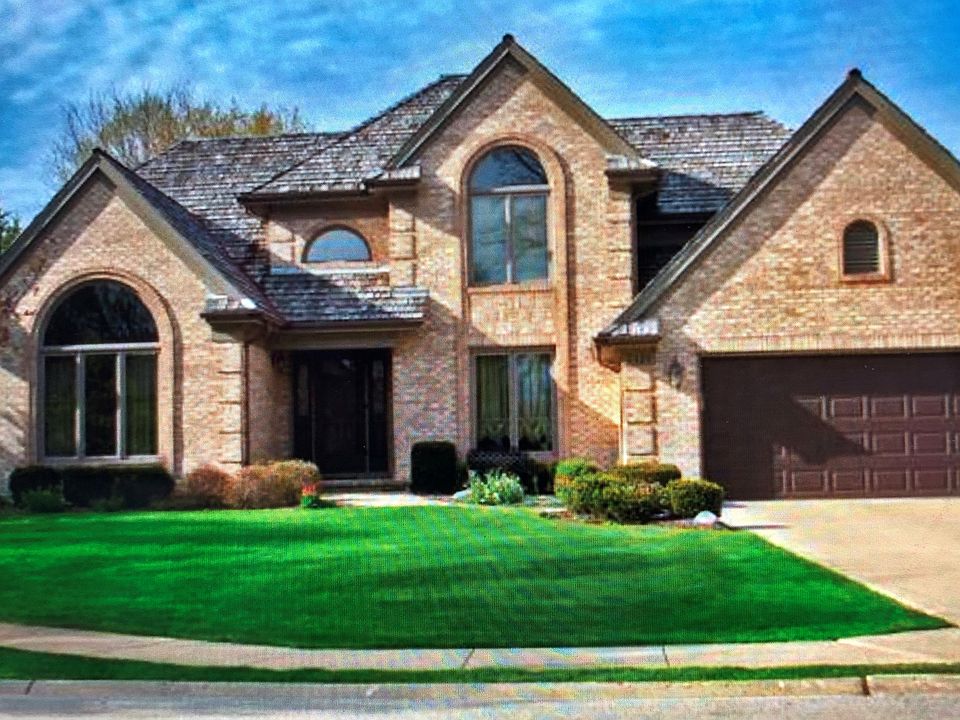 1st image of 1325 Medinah Dr