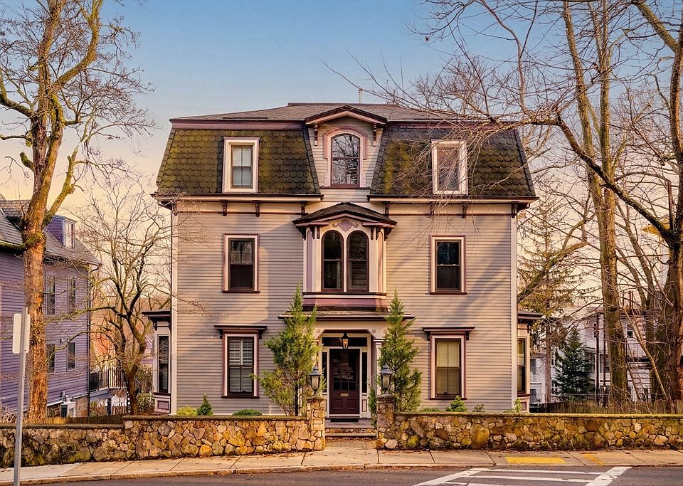 1st image of 99 Sedgwick St #2