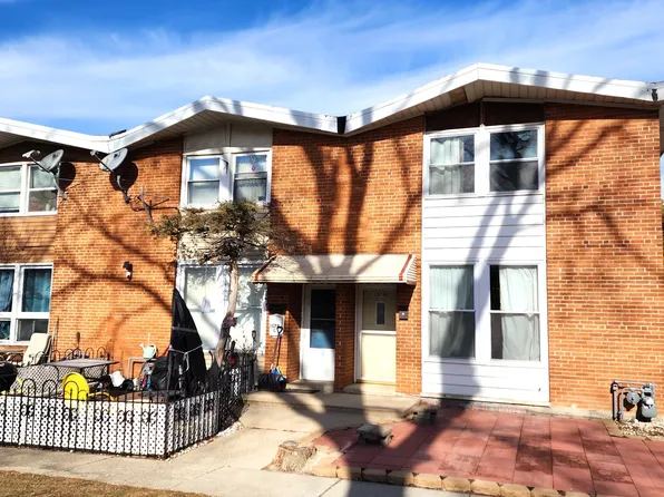1574 Woodland Ave Unit C, Des Plaines, IL 60016