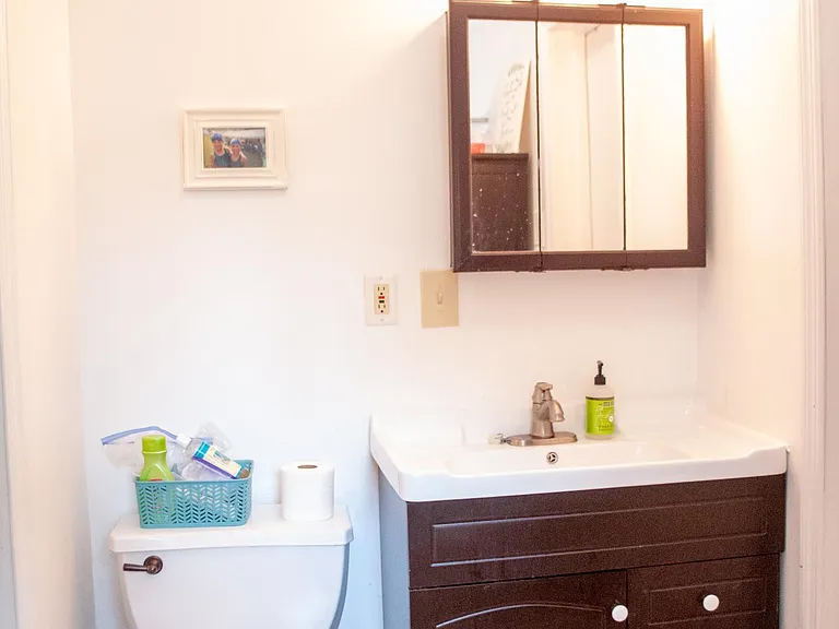 1439 Windsor Pkwy NE — Photo 11