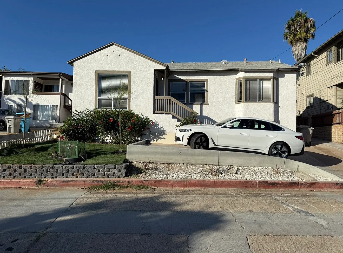 3723 Columbia St — Photo 1