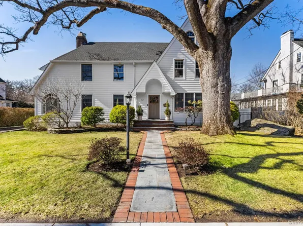 467 Highbrook Avenue, Pelham, NY 10803