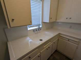 3812 Keating St #D, San Diego, CA 92110