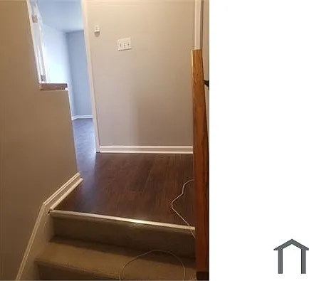 1354 N Fremont Ave — Photo 12
