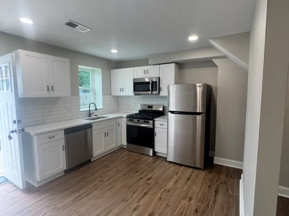 705 Columbus Ct, Wallingford, PA 19086