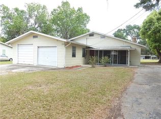 5714 19th St, Zephyrhills, FL 33542