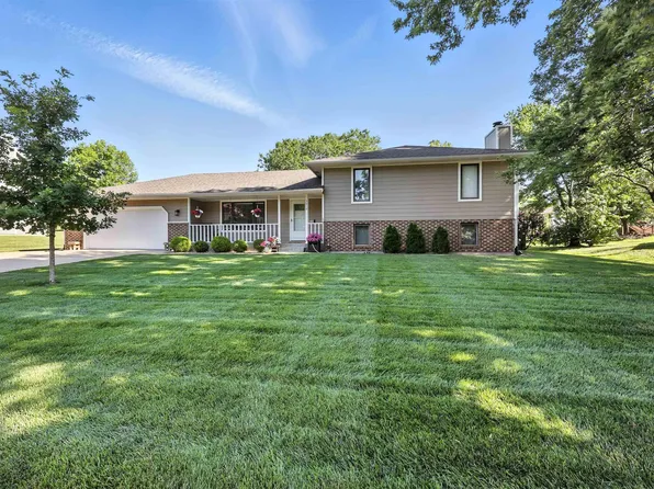3010 SE Virgo Ave, Topeka, KS 66605