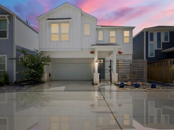 2419 Driftwood Trl, Kemah, TX 77565