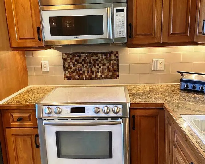 dimmable under cabinet lighting,
