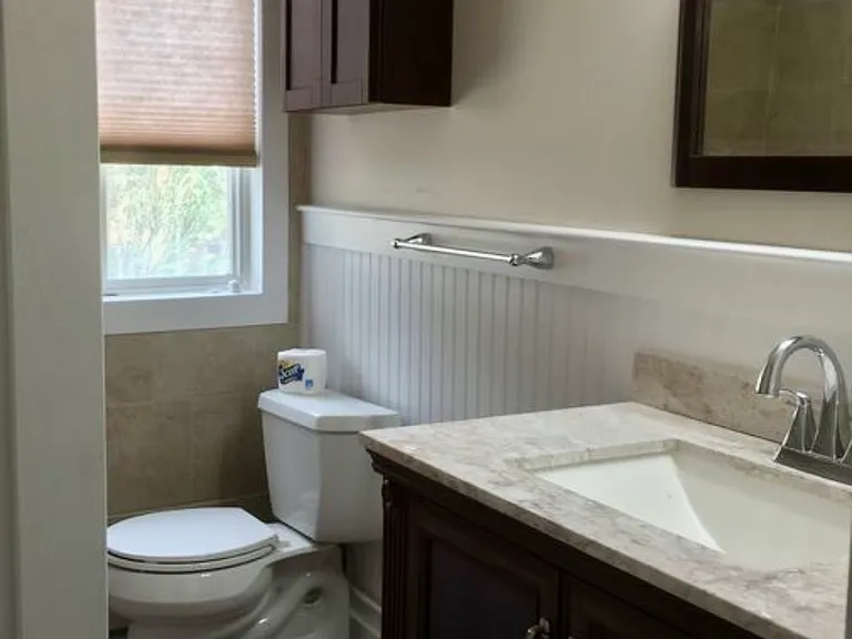 307 W Main St #5 — Photo 7