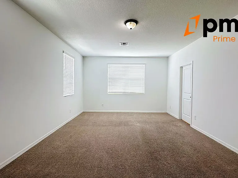 2252 Emerald Springs Dr — Photo 29