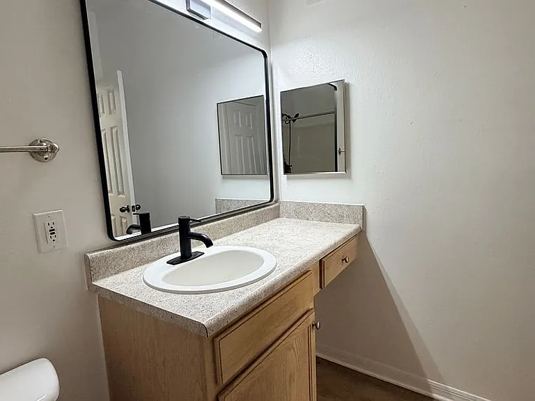 7800 Point Meadows Dr #1523 — Photo 32