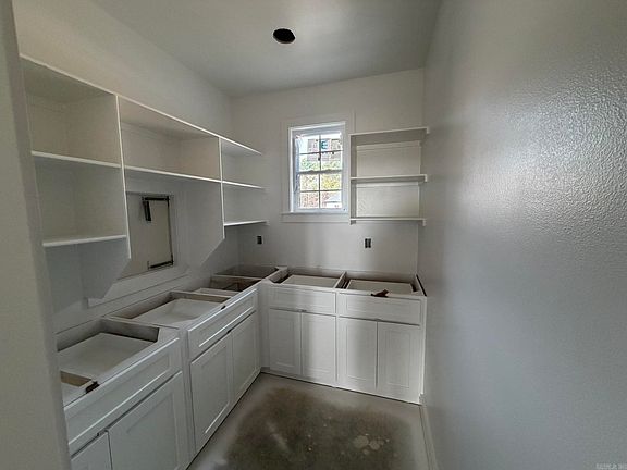 5th image of 1705 Seattle Slew St