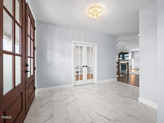 4th image of 2 Seminary Hill Rd