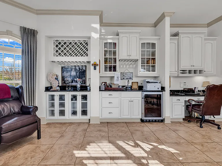 801 Bluffview Dr — Photo 18