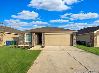 622 Bean Bnd, San Antonio, TX 78221