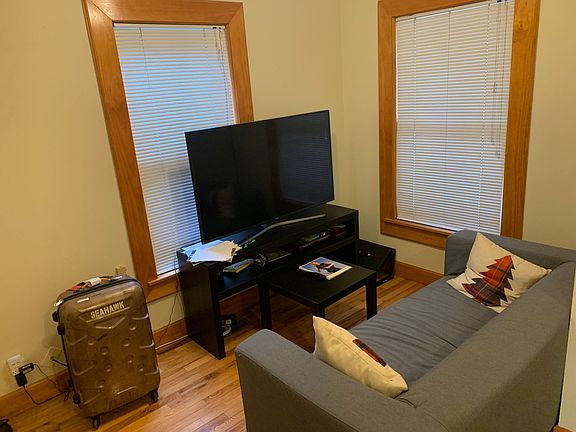 2nd image of 311 1/2 S 5th Ave APT 1