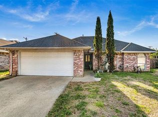 1421 Shelby Ct, Irving, TX 75061