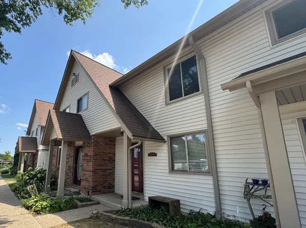 7300 Bluewater Dr APT 105, Clarkston, MI 48348