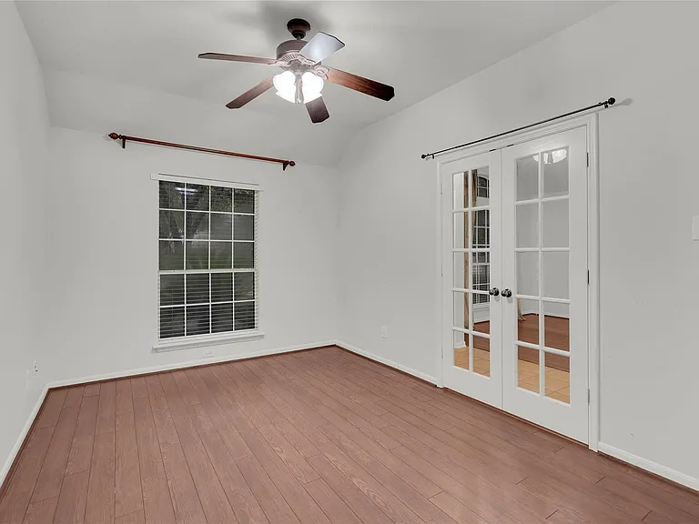 11511 Timberly Park Ln — Photo 4
