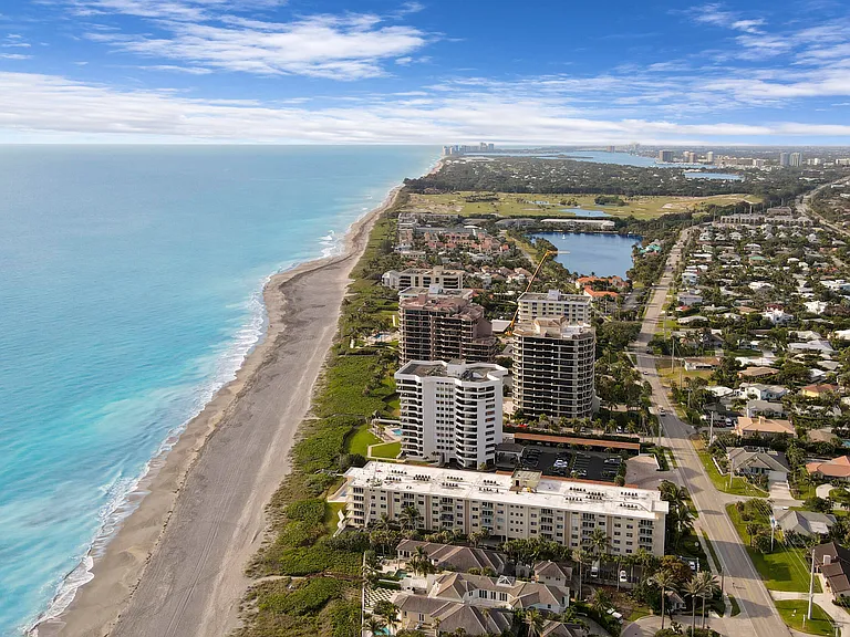 630 Ocean Dr #102 — Photo 21
