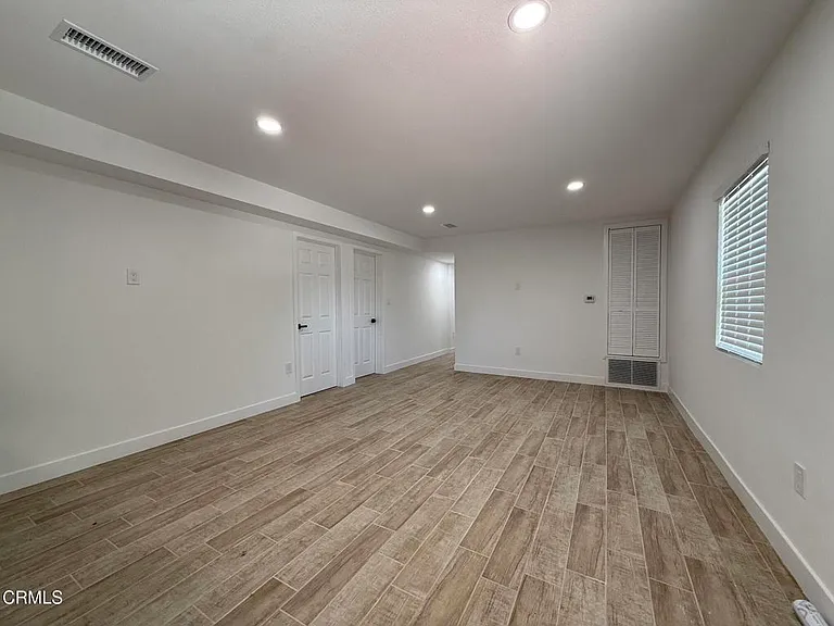 4010 Witt Ave — Photo 5